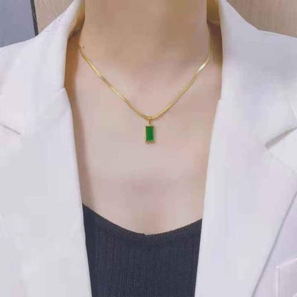 RF REDFOXX Gold-Plated Snake Chain Necklace with Emerald Green Zircon Pendant – Stainless Steel Jewelry for Women
