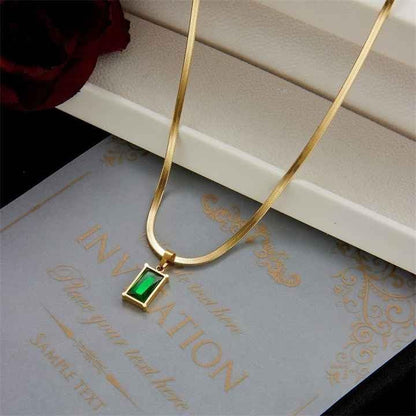 RF REDFOXX Gold-Plated Snake Chain Necklace with Emerald Green Zircon Pendant – Stainless Steel Jewelry for Women